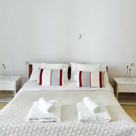 Sea And Sun Apartments Sarandë 外观 照片
