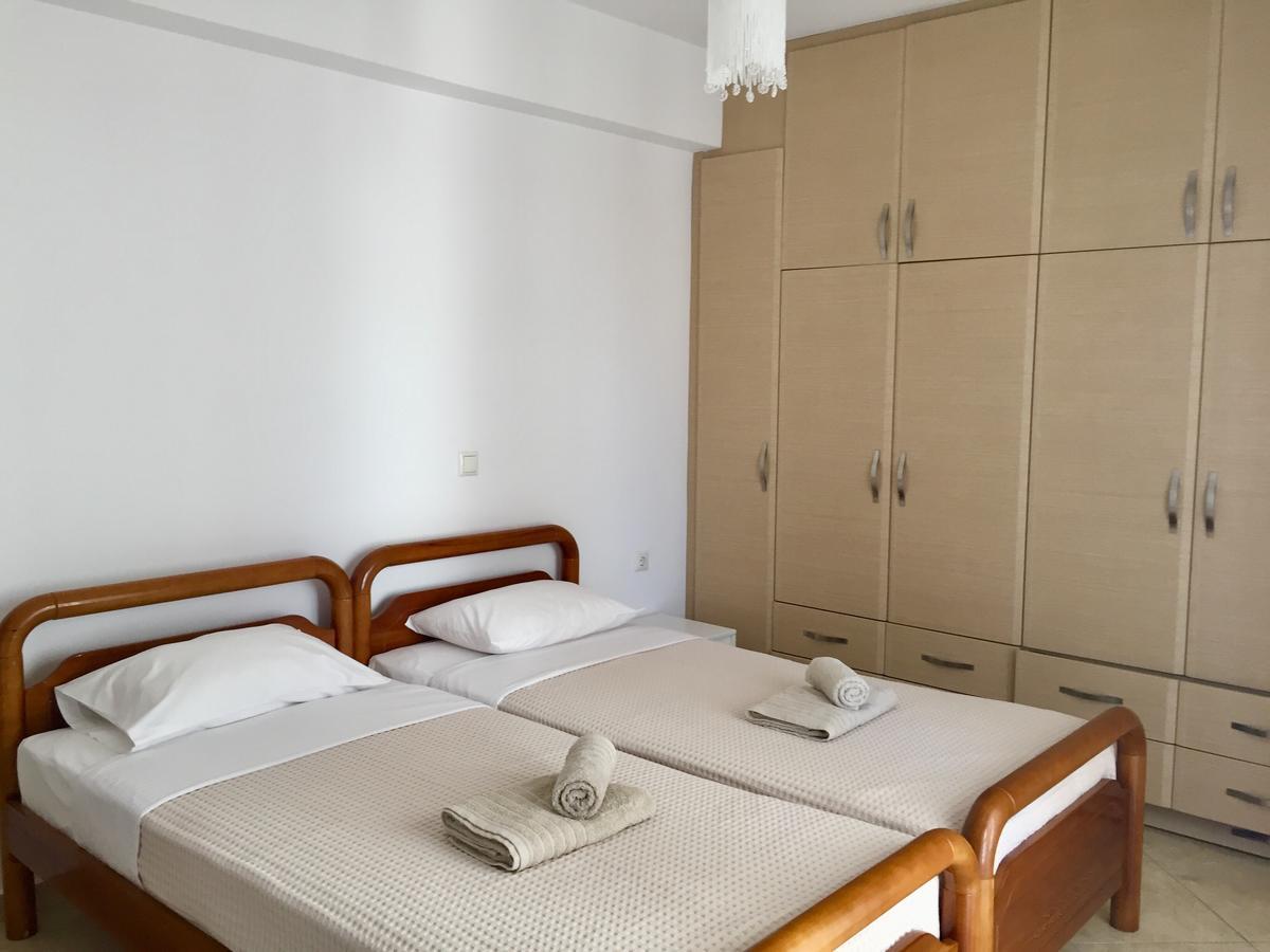 Sea And Sun Apartments Sarandë 外观 照片